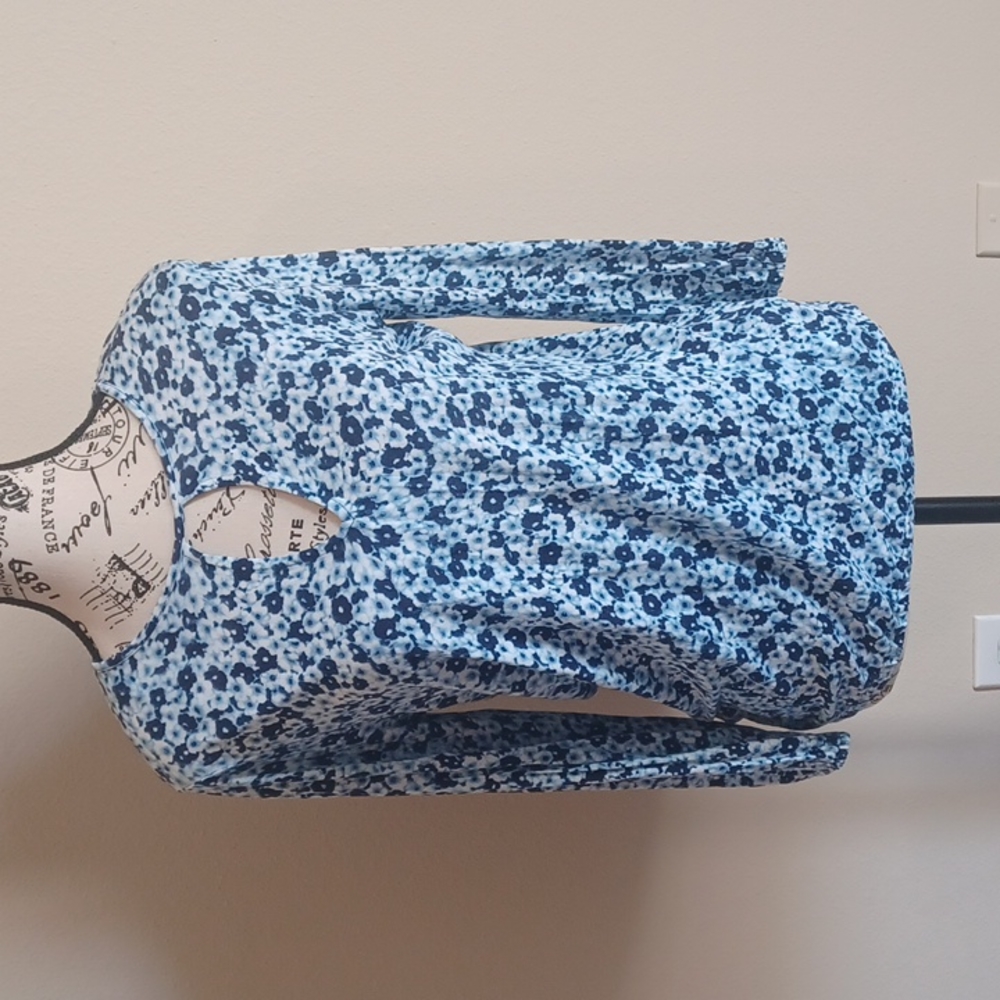 Michael Kors white and navy floral top
